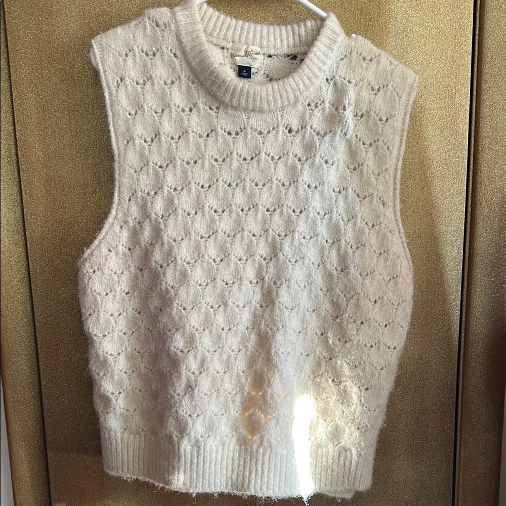 Cream Knit Sleeveless Sweater